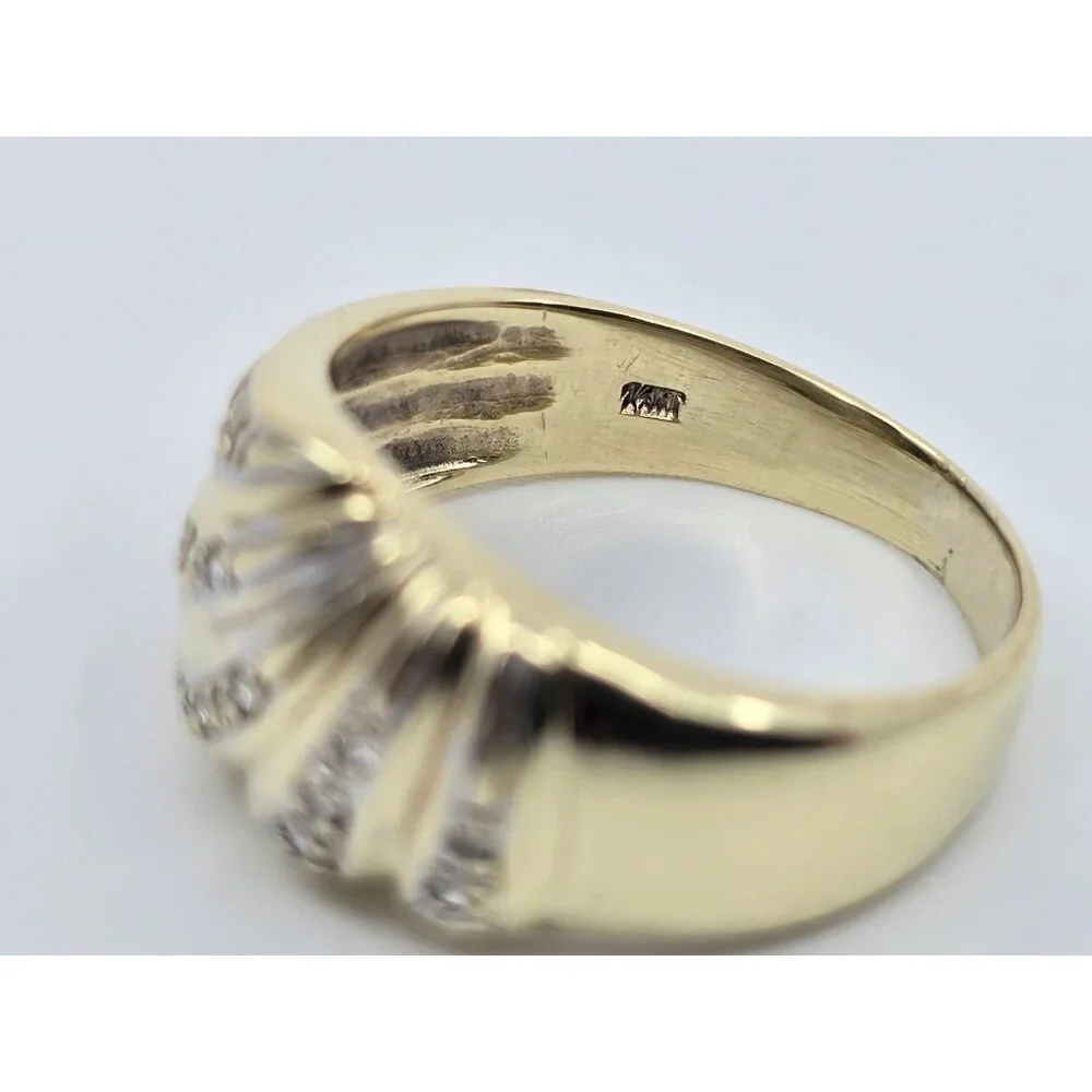 Beautiful 14K Karat Solid Yellow Gold Designer Wavy Diamond Wide Ring Size 5.50